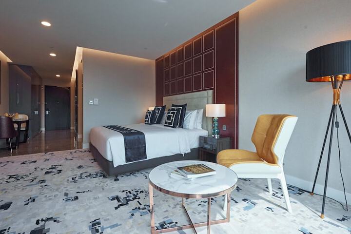 Room 21 of 60