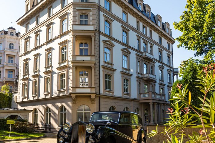 Hotel Královská Vila in Karlovy Vary