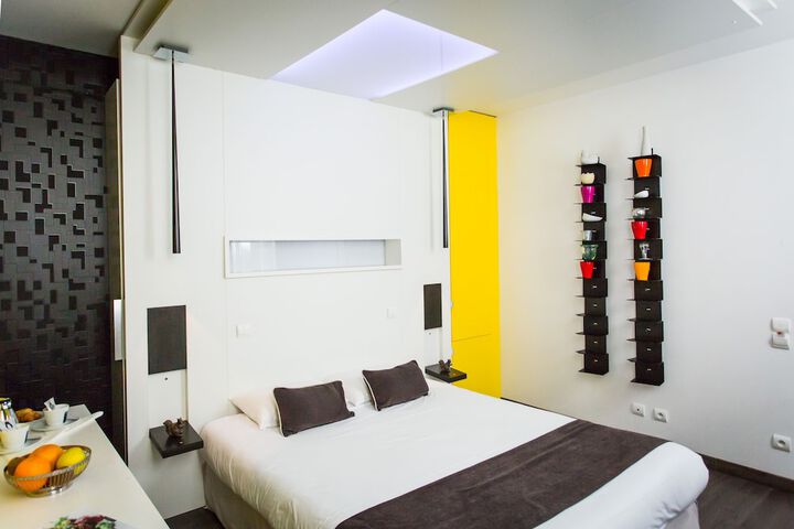 Room 63 of 175