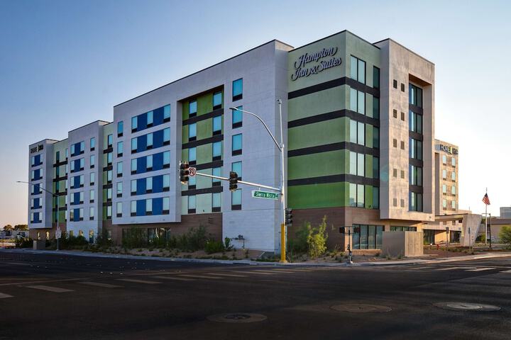 Hotel 64 of 70
