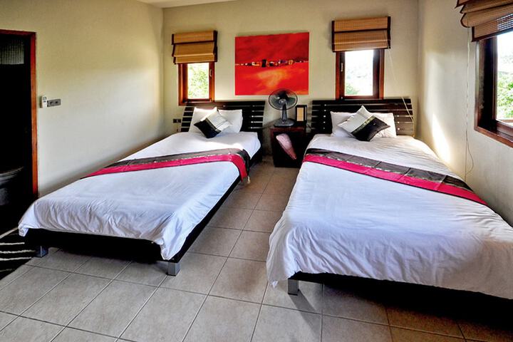 Room 8 of 24