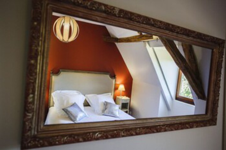 Room 34 of 50