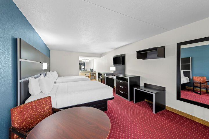 Room 16 of 84