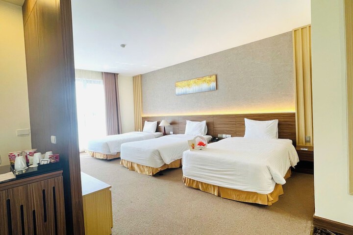 Room 17 of 57