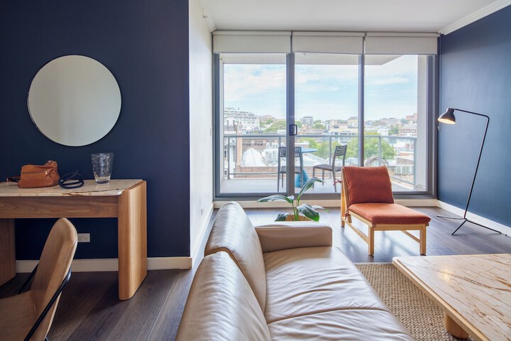 Room 166 of 308
