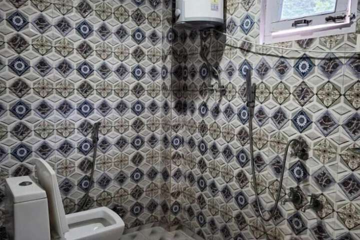 Room 14 of 29