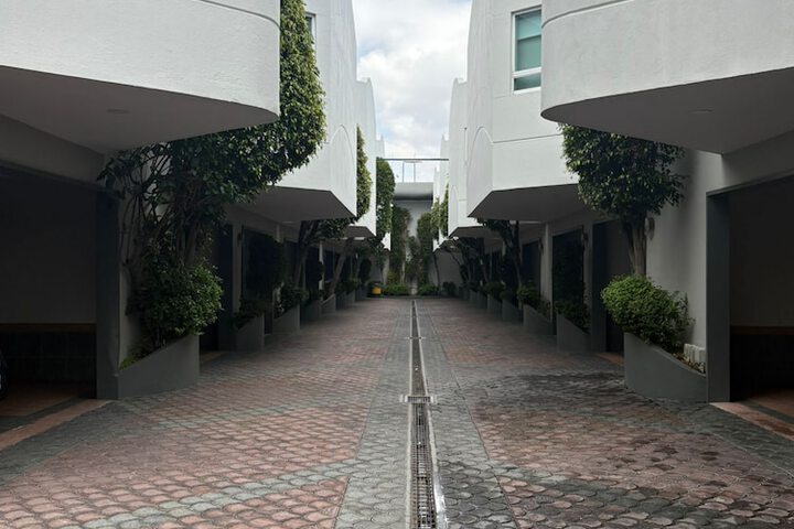 Hotel 18 of 18