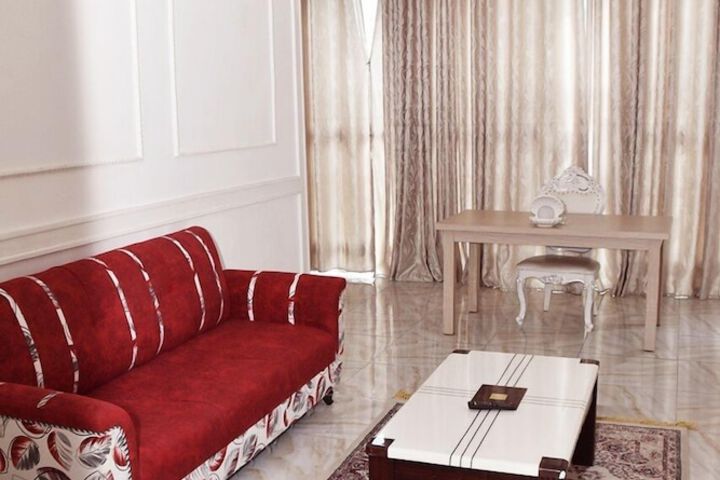 Room 16 of 29