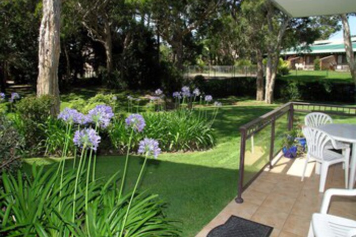 Terrace/Patio 13 of 14