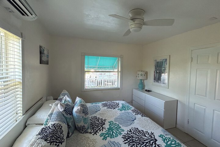 Room 10 of 141