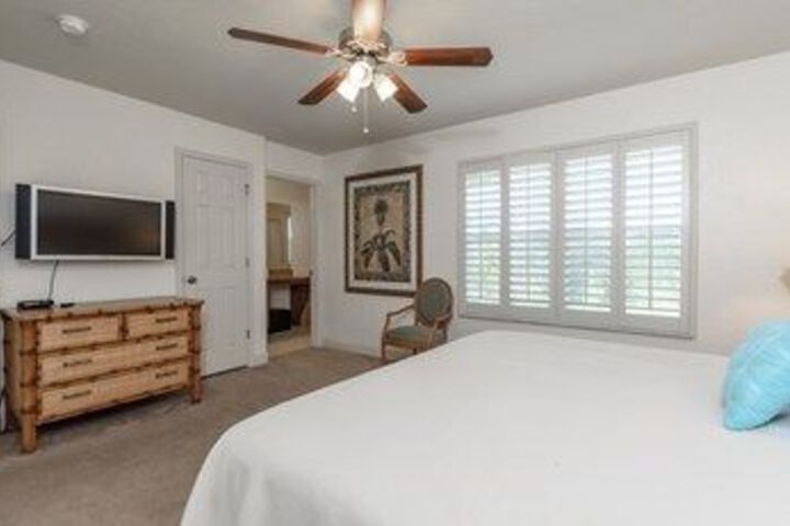 Room 14 of 27