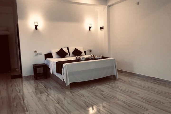 Room 7 of 56