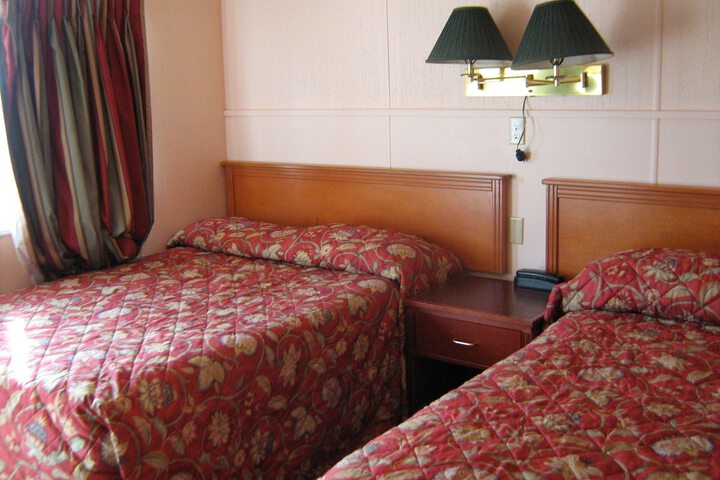 Room 3 of 39