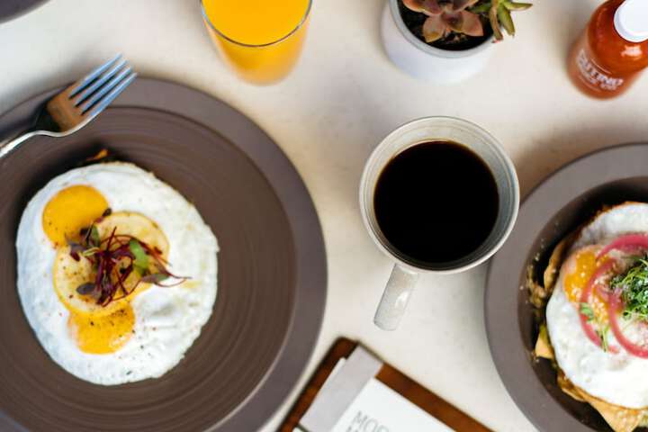 Breakfast/Coffee Service 140 of 178