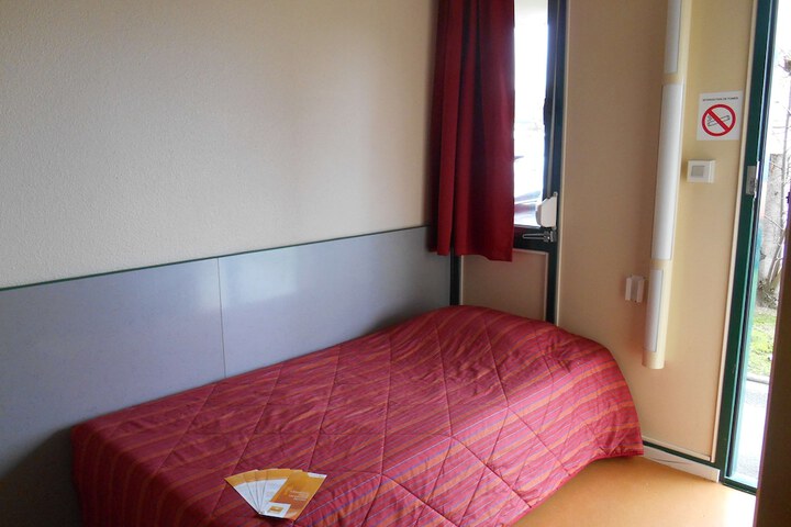 Room 13 of 41