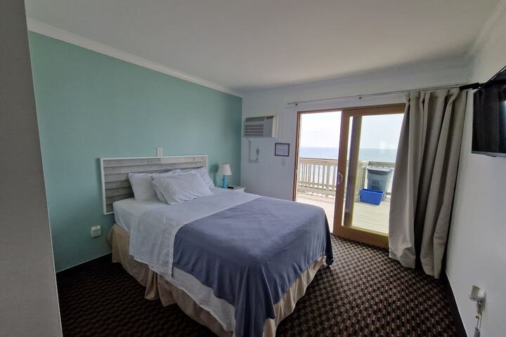Room 14 of 40