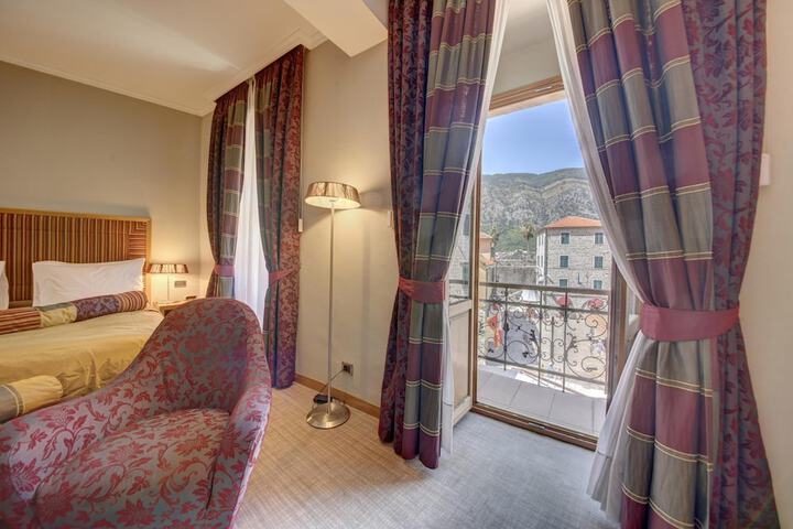 Room 20 of 55
