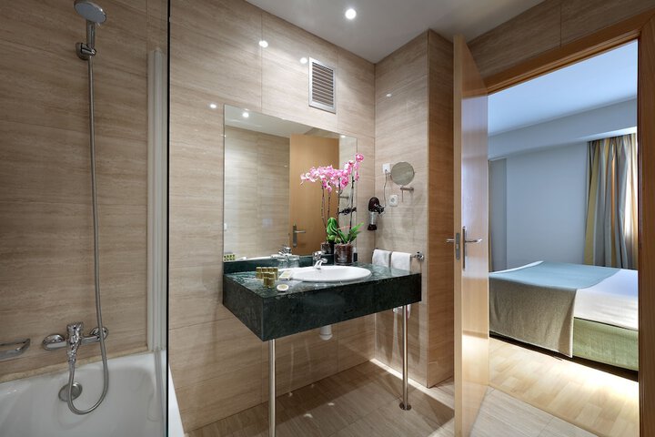 Bathroom Interior Photo