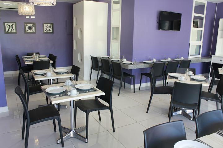 Dining 75 of 91