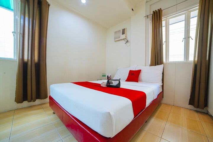 Room 14 of 37