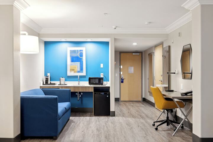 Room amenity