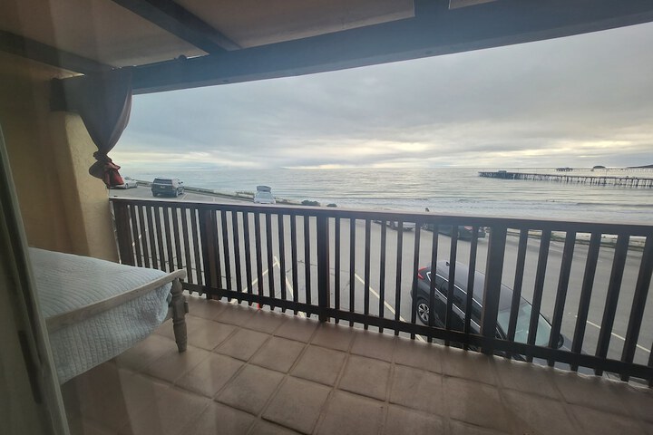Beach/ocean view