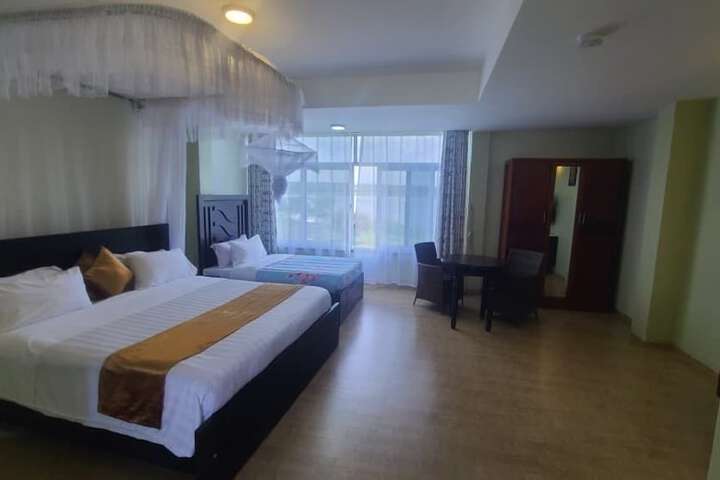 Room 64 of 150