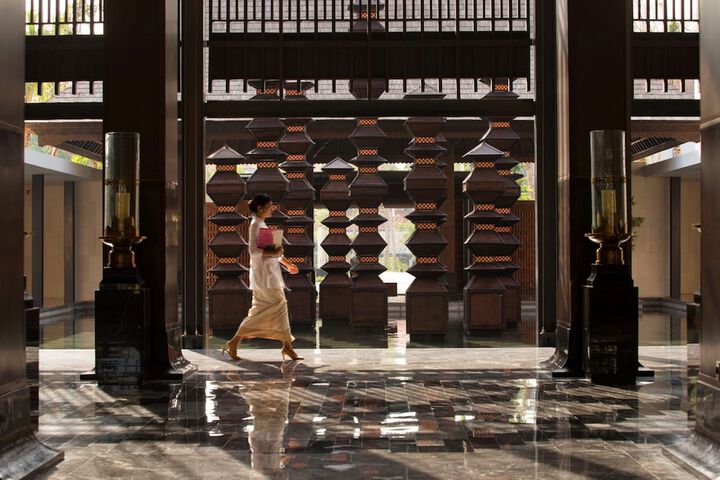 Lobby Entry