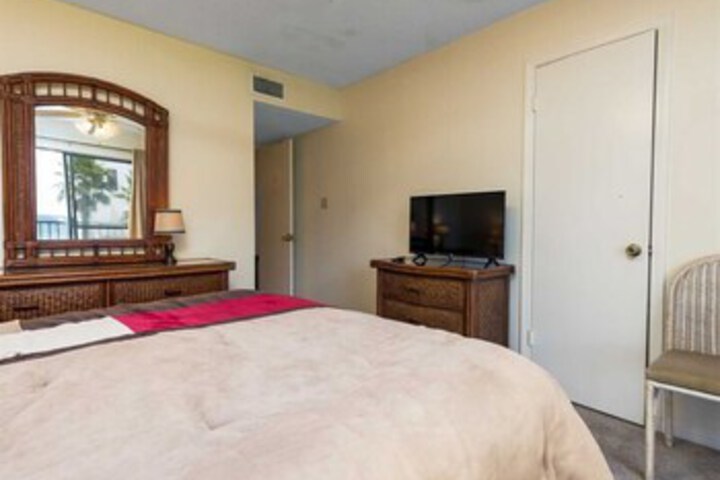 Room 18 of 20