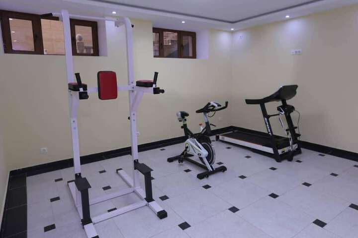 Room 18 of 23