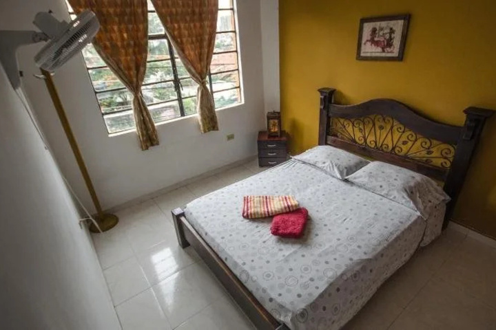 Room 3 of 21