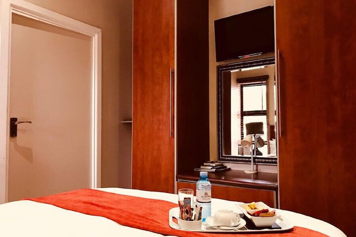 Room 22 of 36