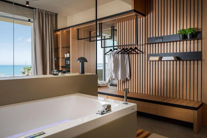 General 76 of 94