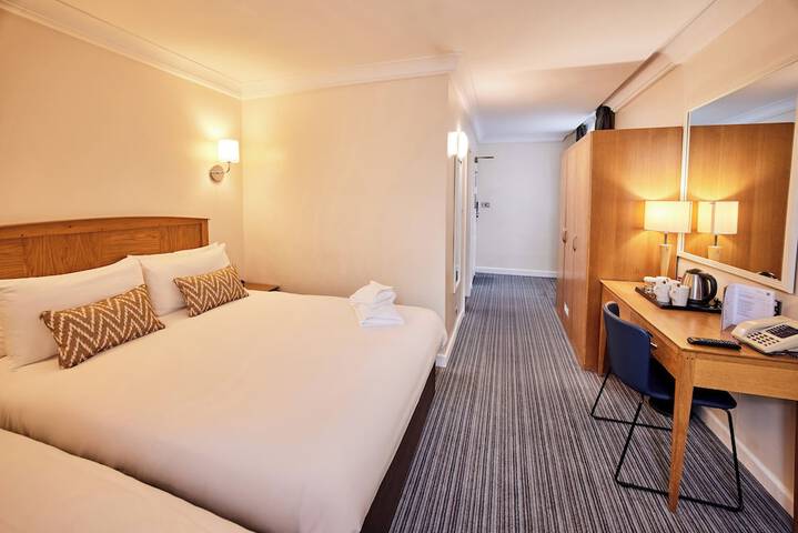 Room 20 of 90