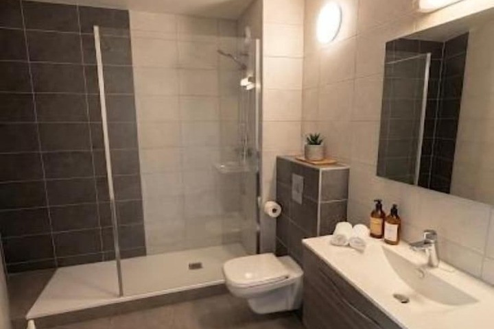 Bath Interior