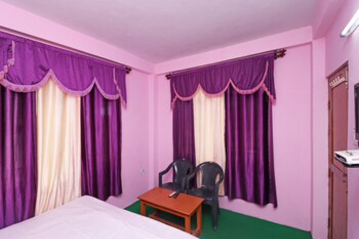 Room 18 of 22