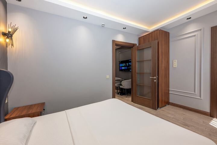 Room 26 of 58