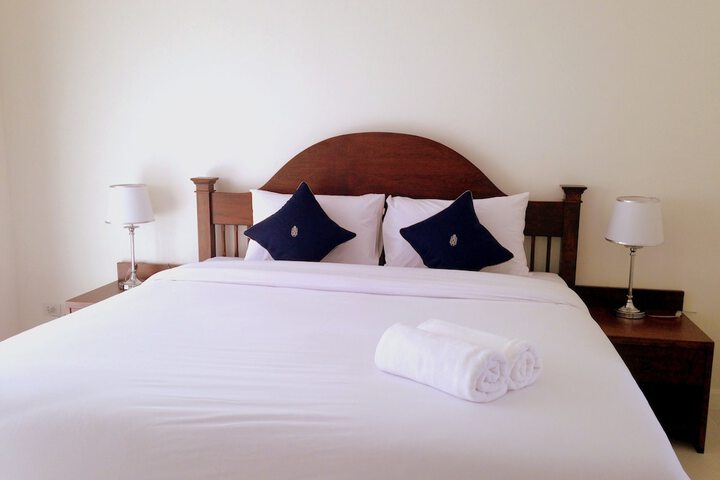 Room 8 of 42
