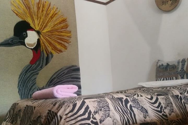 Room 4 of 110