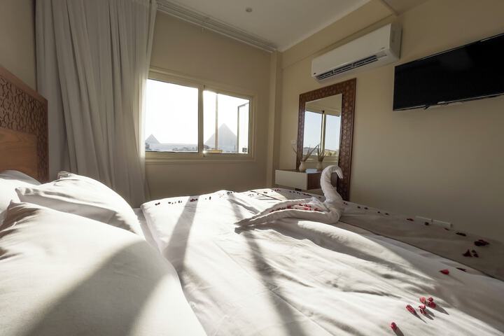 Room 42 of 74