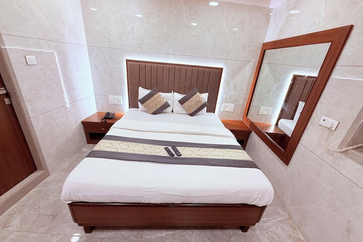 Room 25 of 45