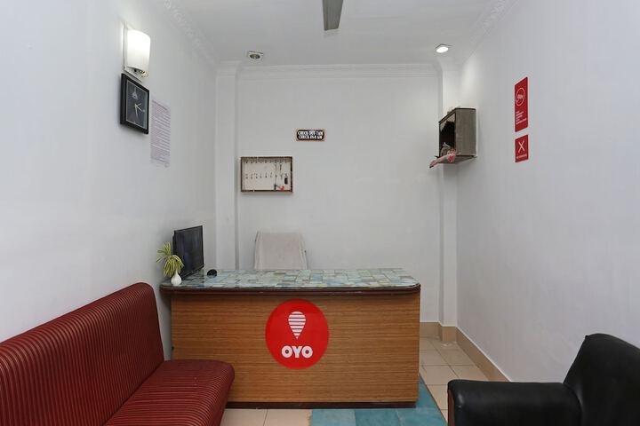 OYO 12337 HOTEL RUPASHI BANGLA