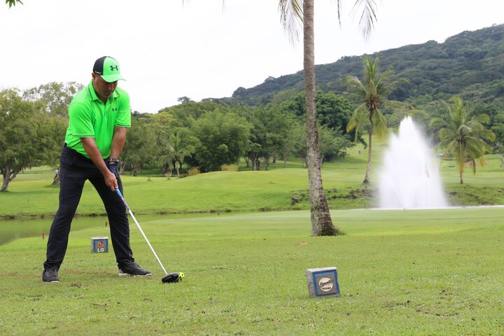 Golf 95 of 230