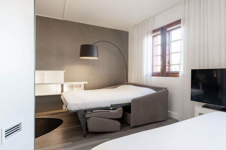 Hotel Interior 54 of 92