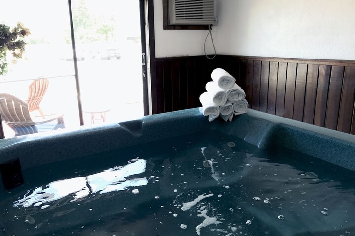 Spa 31 of 45