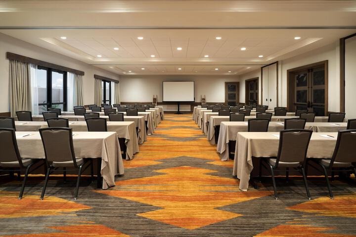 Meeting facility