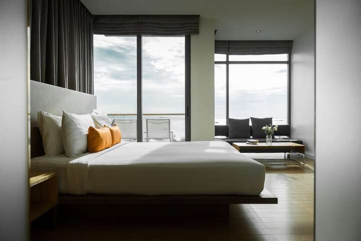 Room 22 of 74