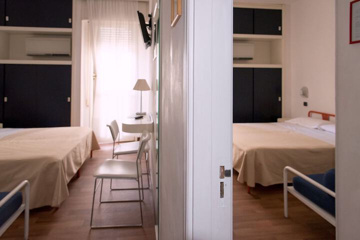 Room 16 of 63