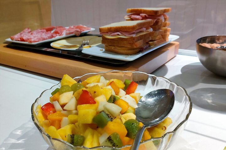 Breakfast/Coffee Service 53 of 68