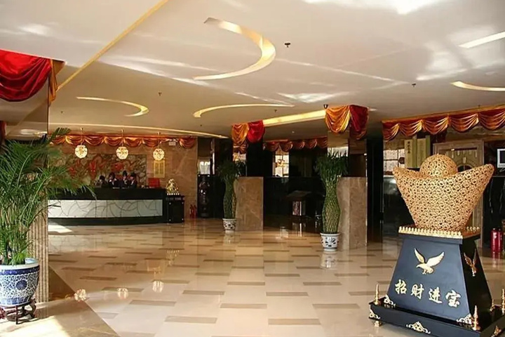 Hotel Interior 2 of 11
